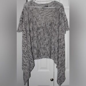 Vertigo Women's Scoop Neck Sweater